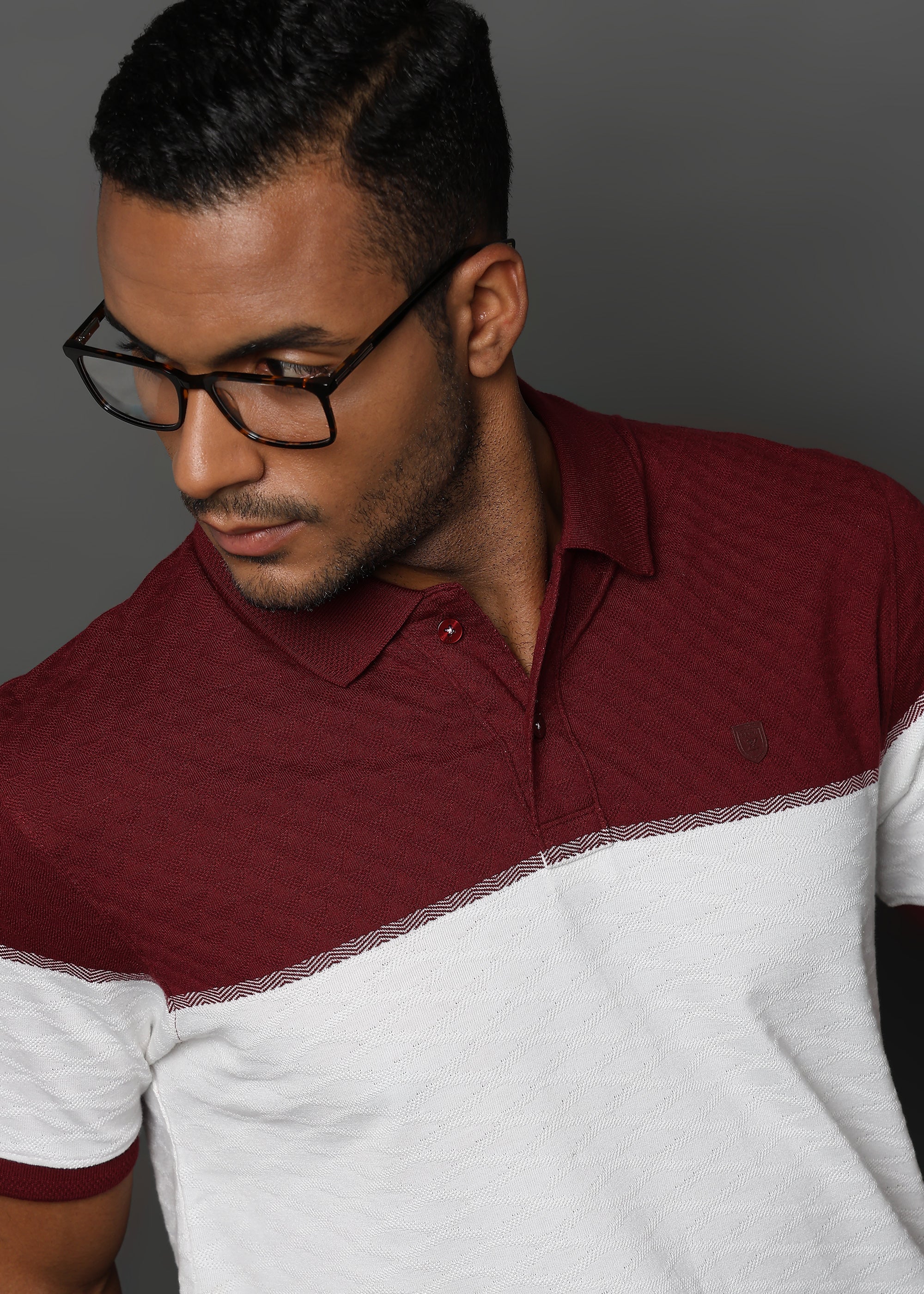 Daimond Jacquard Structure Maroon and White Stripes