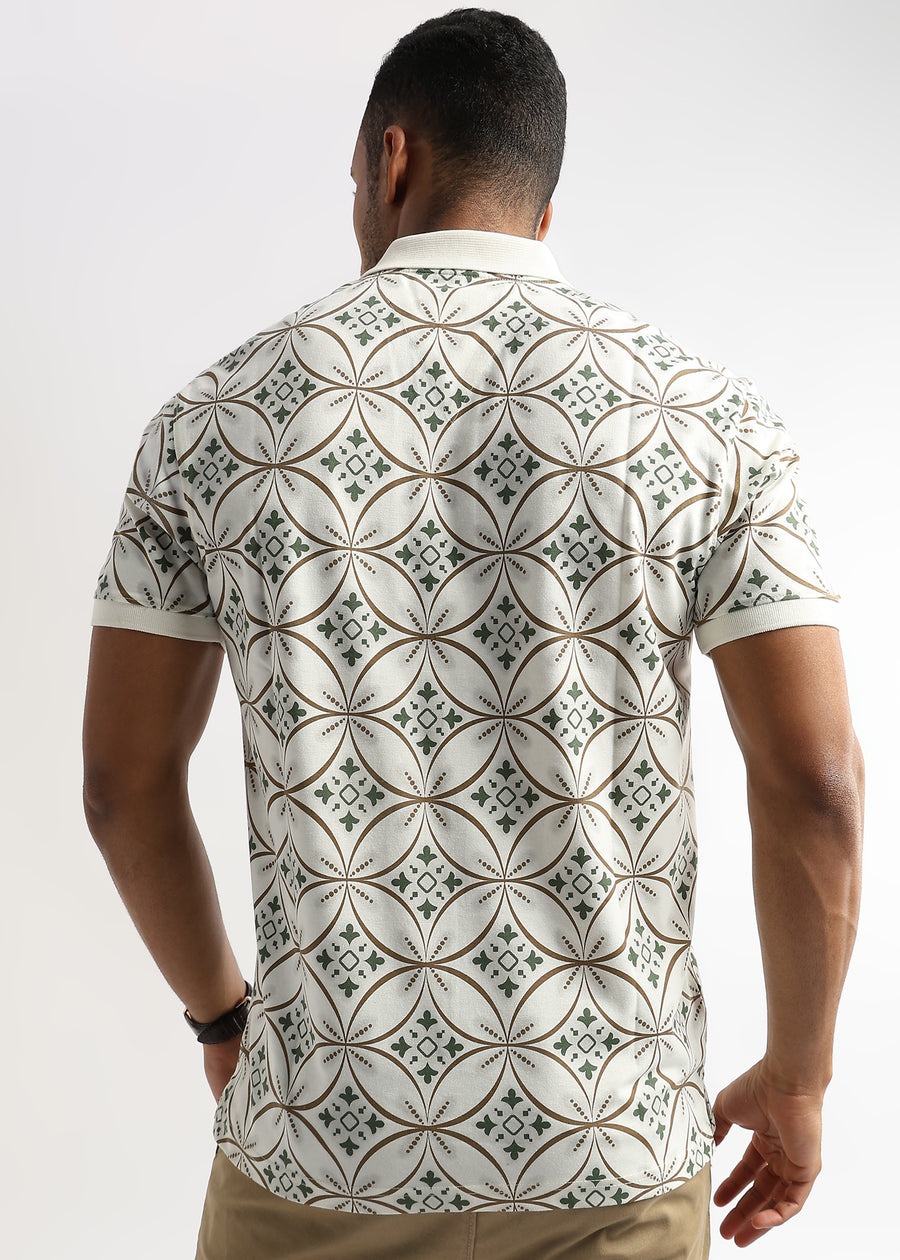 Coconut Milk White Endless Circles Print