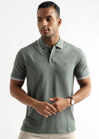 Wreath Green Solid Polo T-Shirt