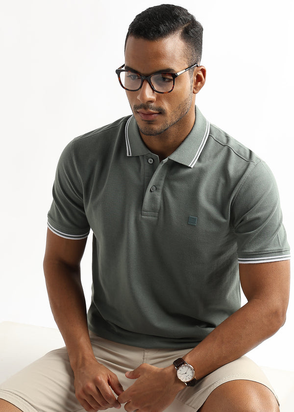 Wreath Green Solid Polo T-Shirt