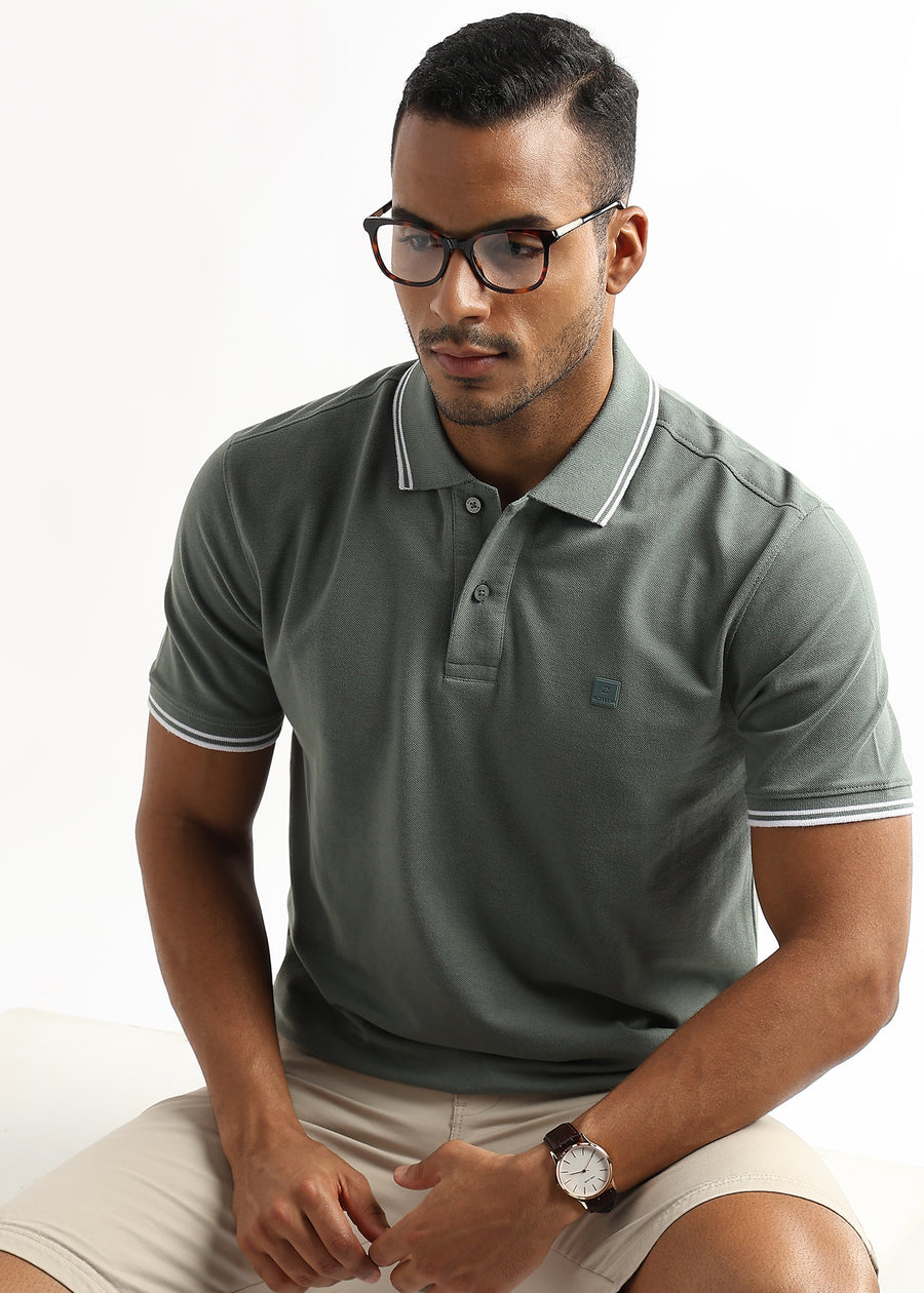 Wreath Green Solid Polo T-Shirt
