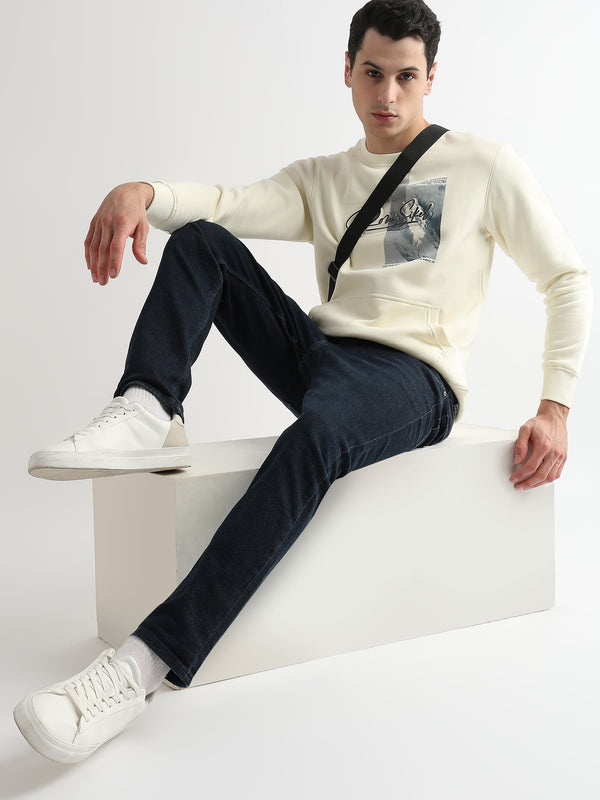 High density emboss print White Asparagus Sweatshirt